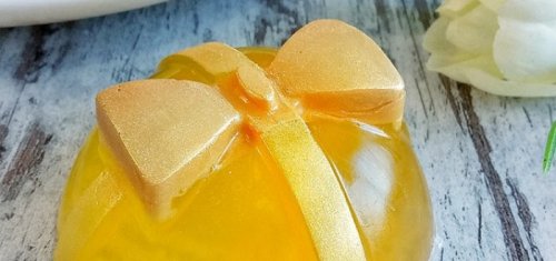 Мыло из основы – золотой бантик