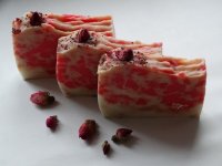 Мыло с нуля Лепестками роз