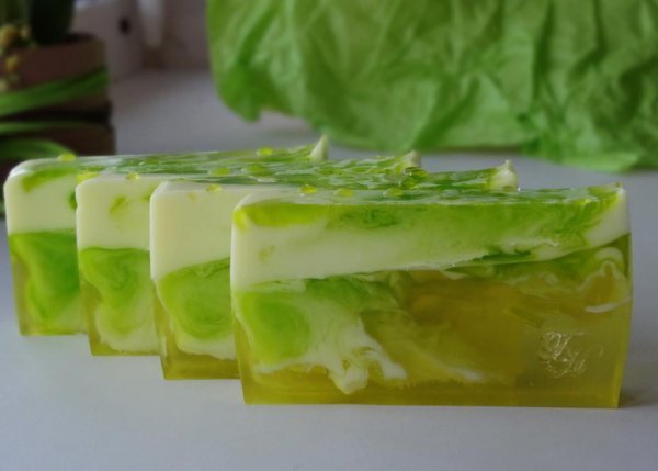 Мыло с экстрактом липы