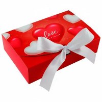 Коробка стильная Love is in the air